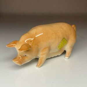 Vintage Otagiri porcelain pig figurine 2.5”